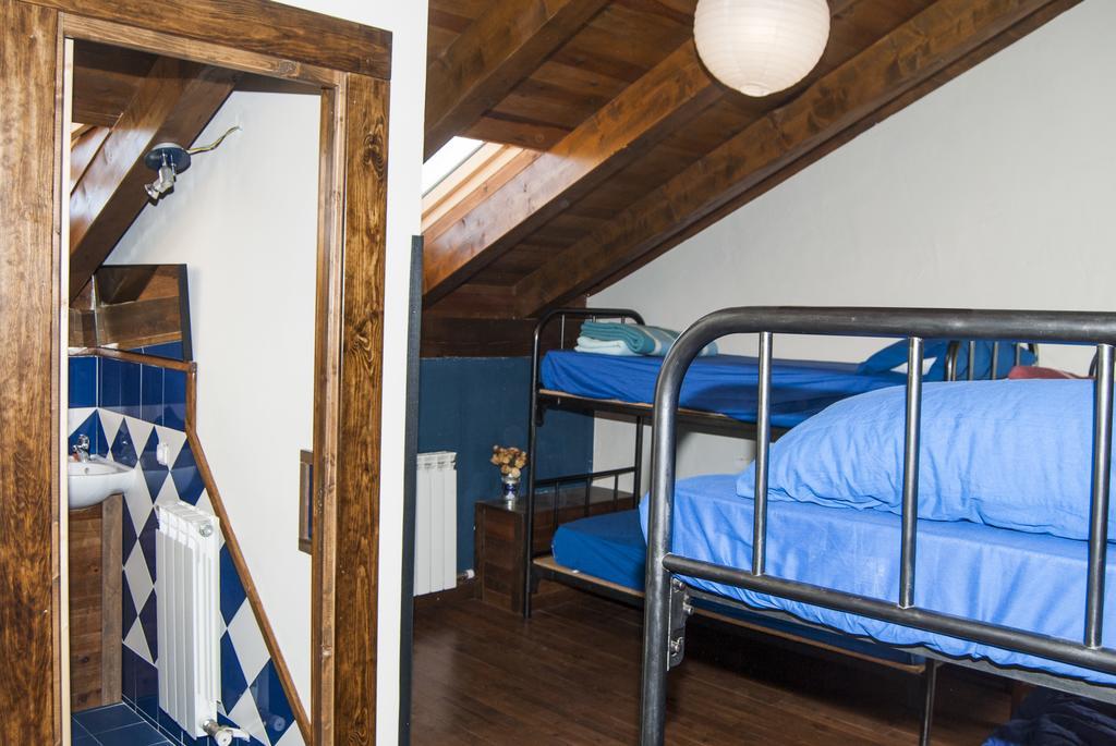 Albergue A'Noguera Castiello de Jaca Værelse billede